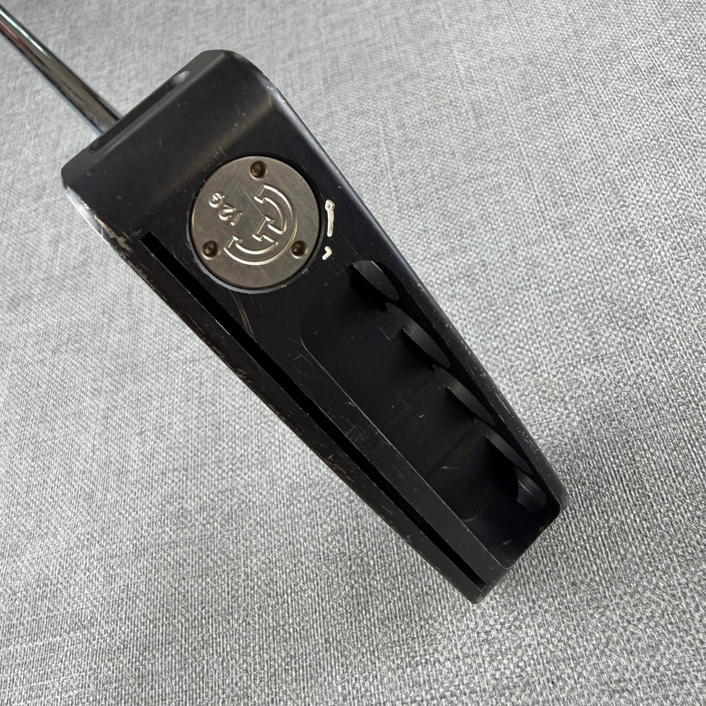 Edel The Brick Putter - 33 Inches / Iomic Grip