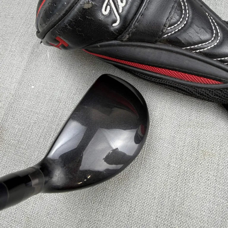 Titleist 913H 5H Hybrid - Regular Flex / 24 Degree