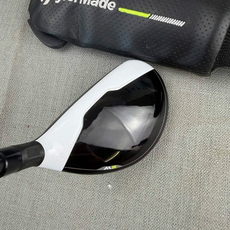 Taylormade M2 4 Hybrid - Regular Flex / 22 Degree