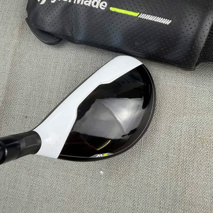 Taylormade M2 4 Hybrid - Regular Flex / 22 Degree