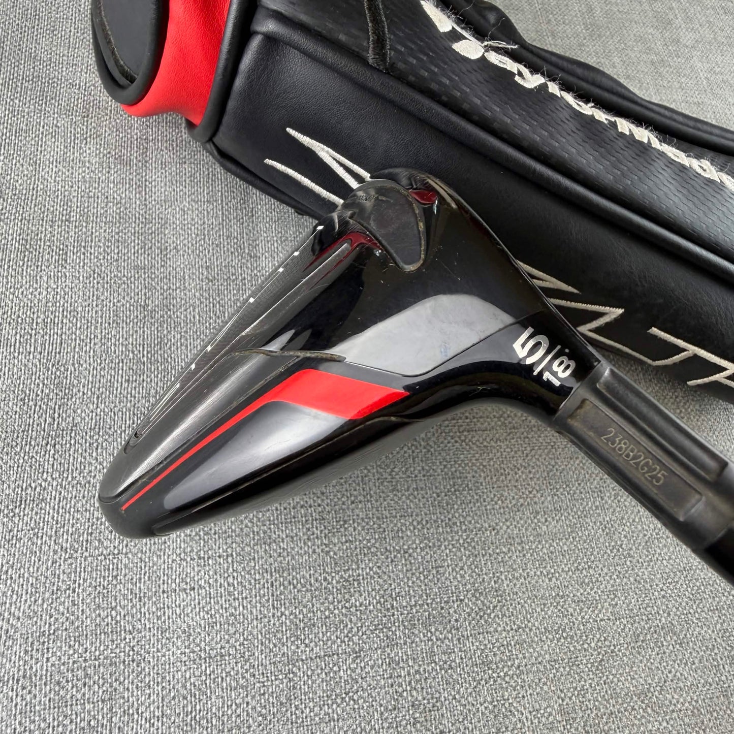 Taylormade  Stealth Fairway Wood - Stiff 65g / 18 Degree