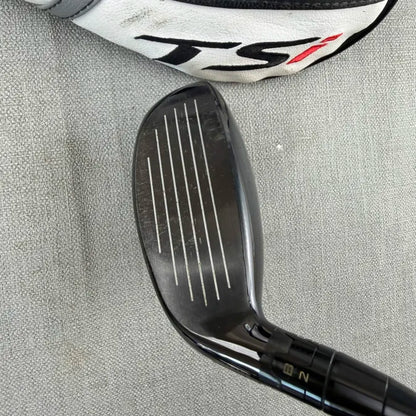 Titleist TS2 Hybrid - Stiff Flex / 19 Degree