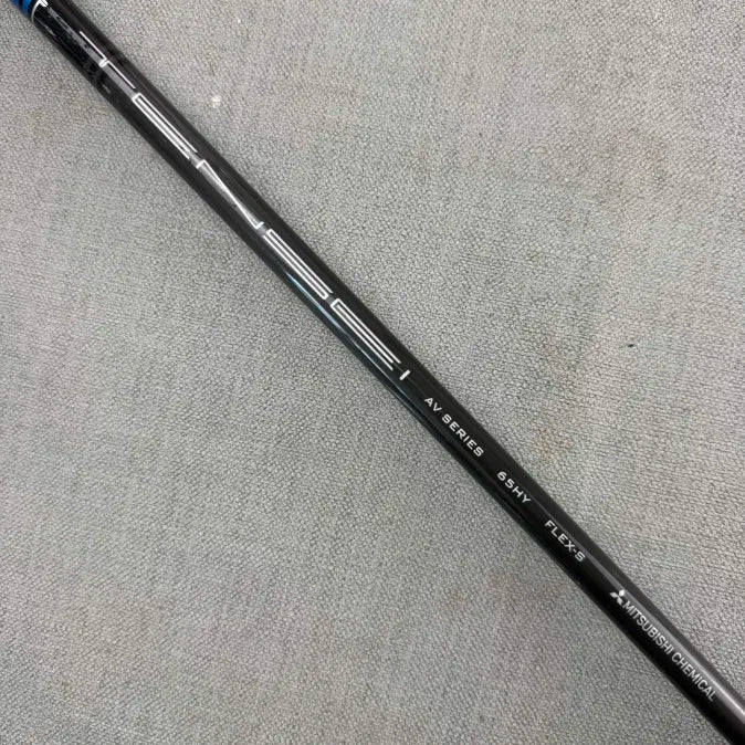 Titleist TS2 Hybrid - Stiff Flex / 21 Degree