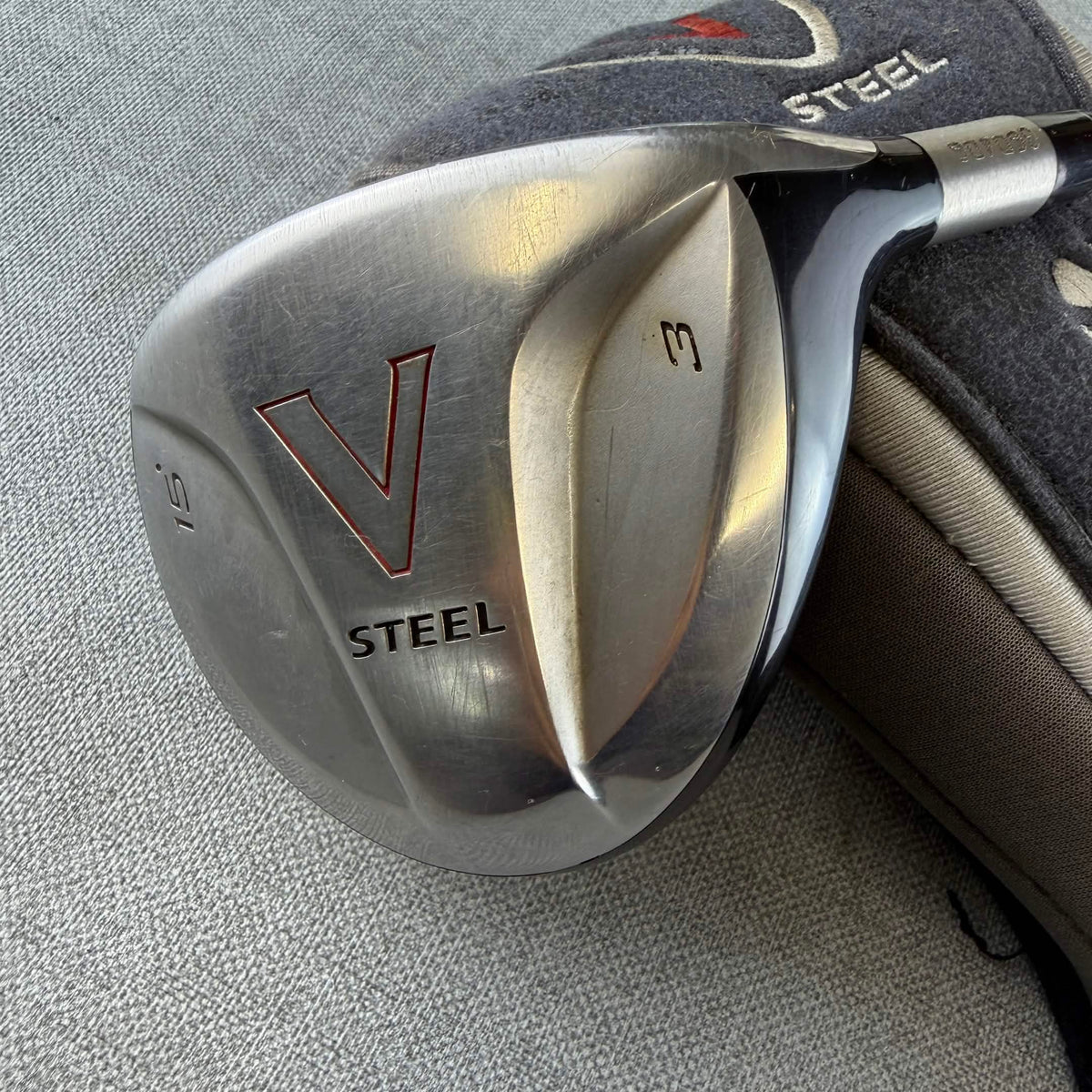Taylormade  Steel V Fairway Wood - Regular 55g / 15 Degree