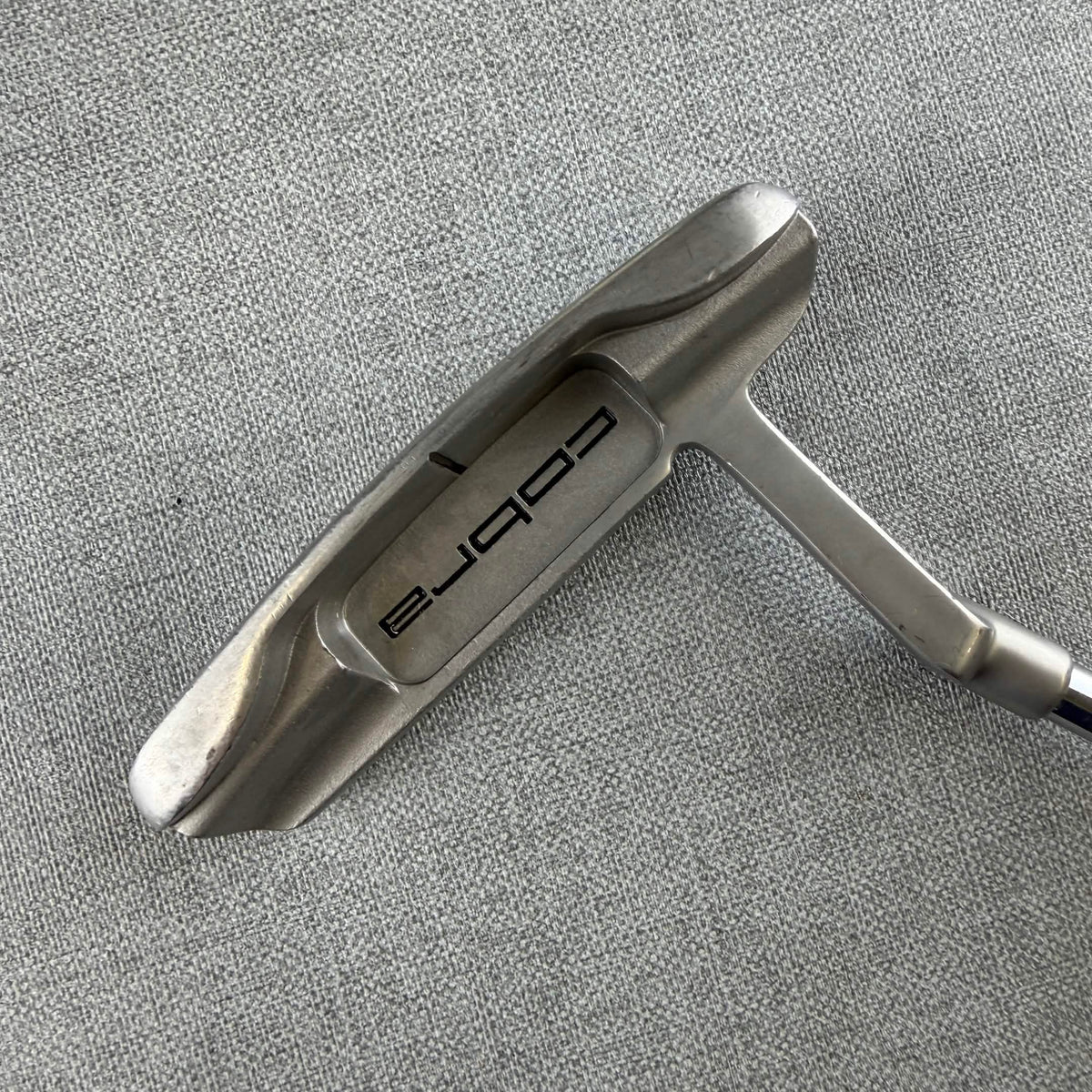 Cobra Blade Putter - 33 Inches / Cobra Grip