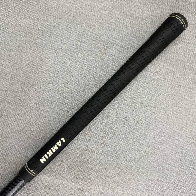 Cobra King TEC Hybrid - Regular Flex / 21 Degree (Small Dent)
