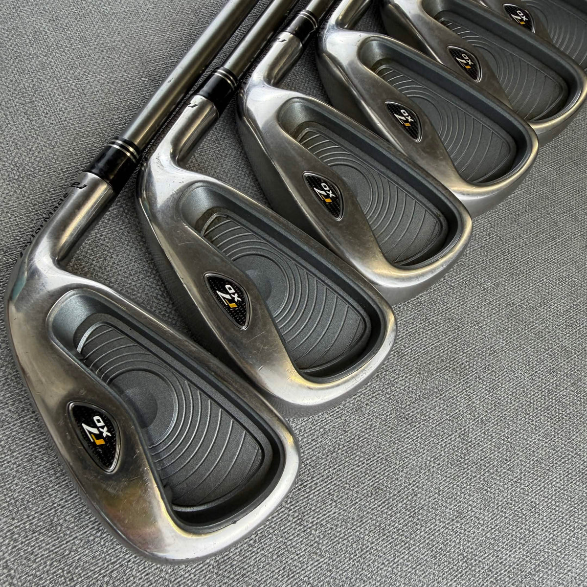 Taylormade  R7 XD Irons - Regular  Flex / 3-PW