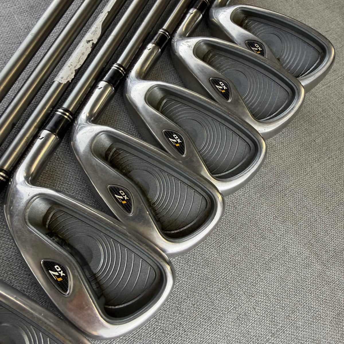 Taylormade  R7 XD Irons - Regular  Flex / 3-PW