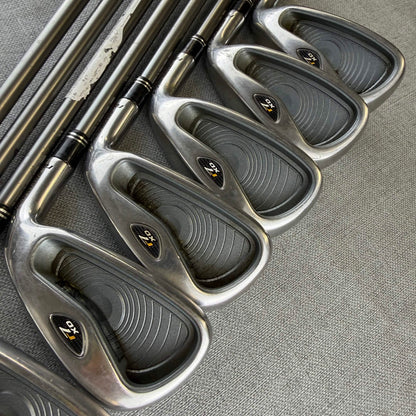 Taylormade  R7 XD Irons - Regular  Flex / 3-PW