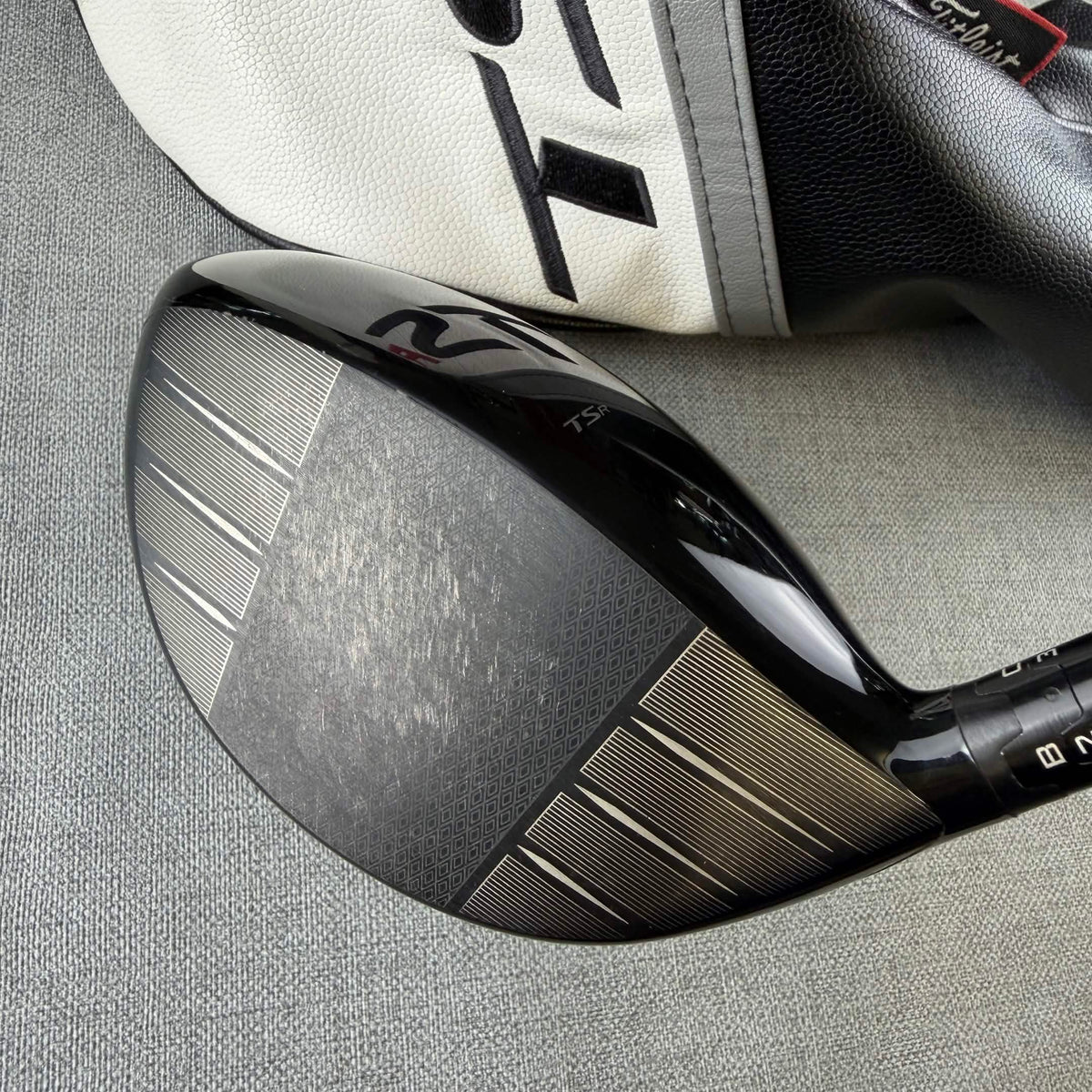 Titleist TSR 3 Driver - Extra Stiff Flex 60g / 10 Degree