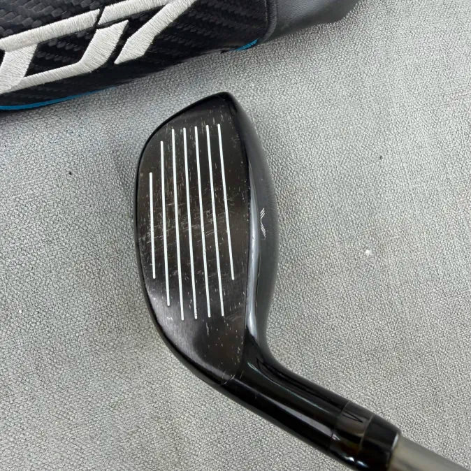 Wilson D7 4 Hybrid - Regular Flex / 22 Degree