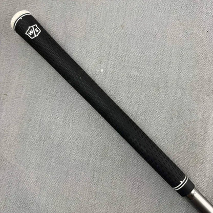 Wilson D7 4 Hybrid - Regular Flex / 22 Degree
