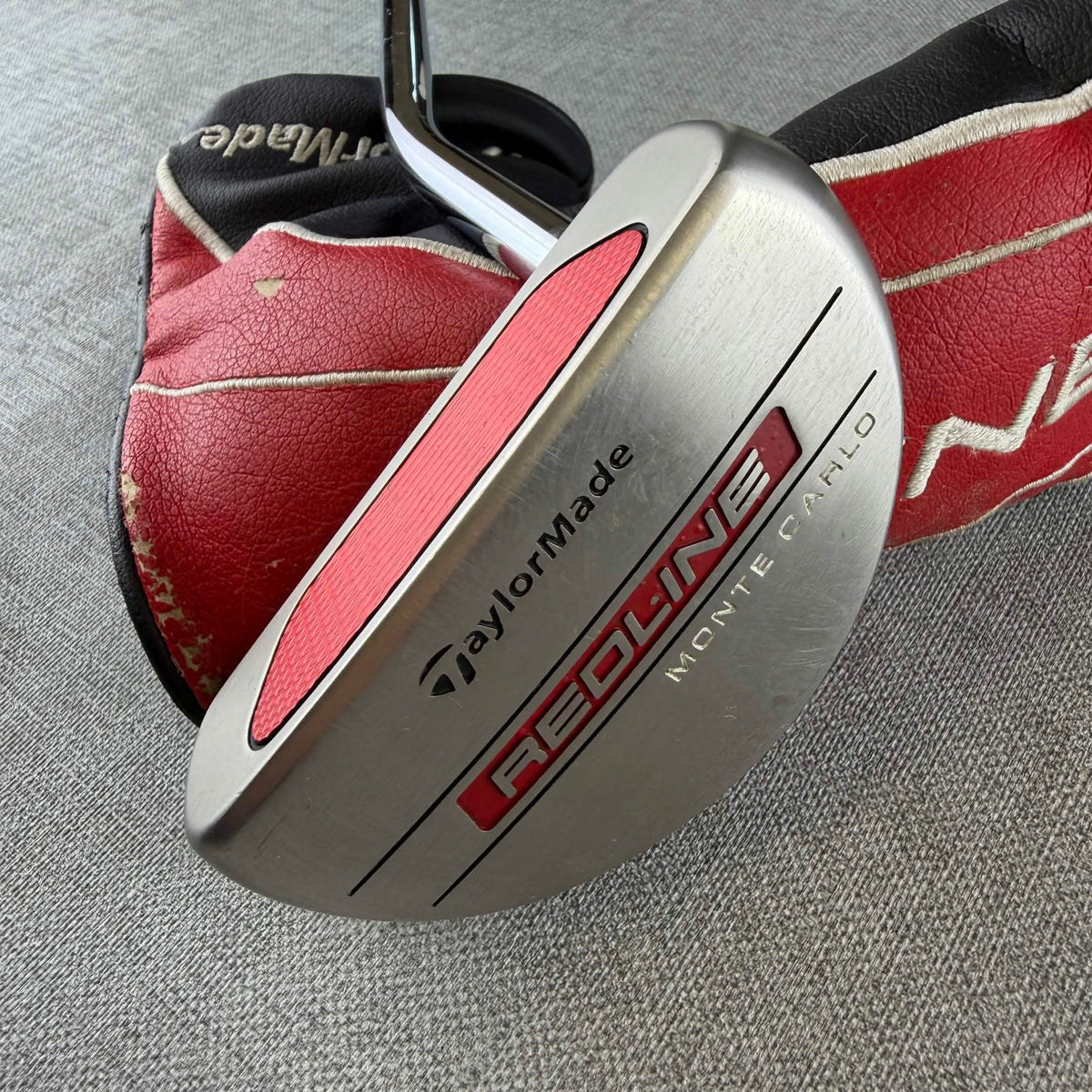 Taylormade Redline Putter - 33 Inches / Taylormade Grip