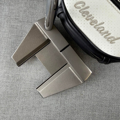 Cleveland HB Soft 2 11CB Putter - 33 Inches / Super Stroke Flatso 1.0 Grip
