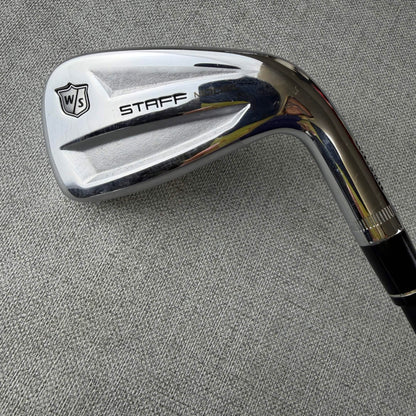 Wilson Staff Model UT - Extra Stiff Flex / 18 Degree