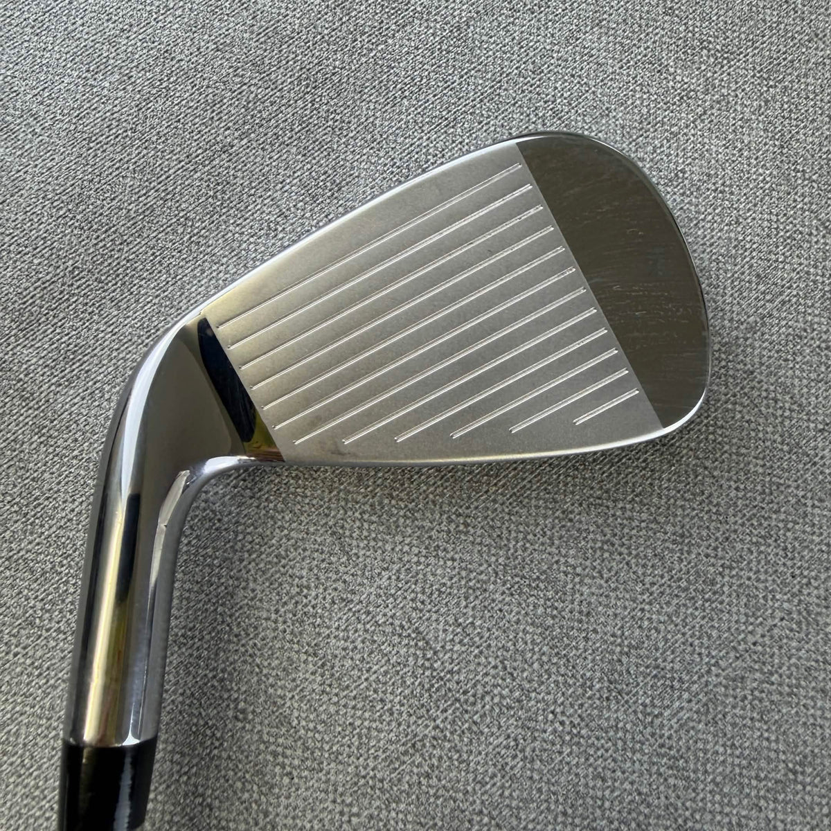 Wilson D9 Forged UT - Extra Stiff Flex / 19 Degree