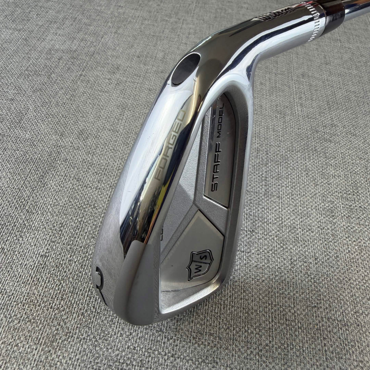 Wilson Staff Model UT - Extra Stiff  Flex / 21 Degree
