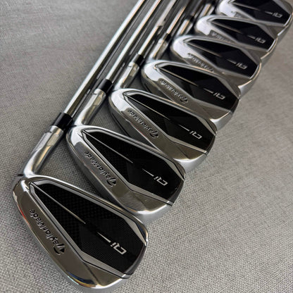 Taylormade Qi Irons - Regular Flex / 5-SW