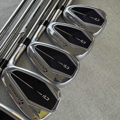 Taylormade Qi Irons - Regular Flex / 5-SW