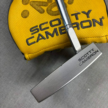 Scotty Cameron Phantom 5.5 - 34 Inch / Scotty Cameron Original Grip