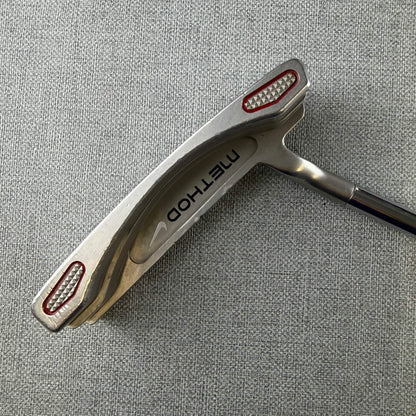Nike Method Model 002 Precision Milled 303 Putter - 33.5 Inches / Nike Method Grip