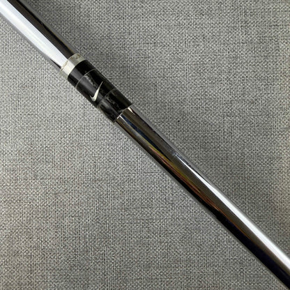 Nike Method Model 002 Precision Milled 303 Putter - 33.5 Inches / Nike Method Grip