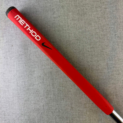 Nike Method Model 002 Precision Milled 303 Putter - 33.5 Inches / Nike Method Grip
