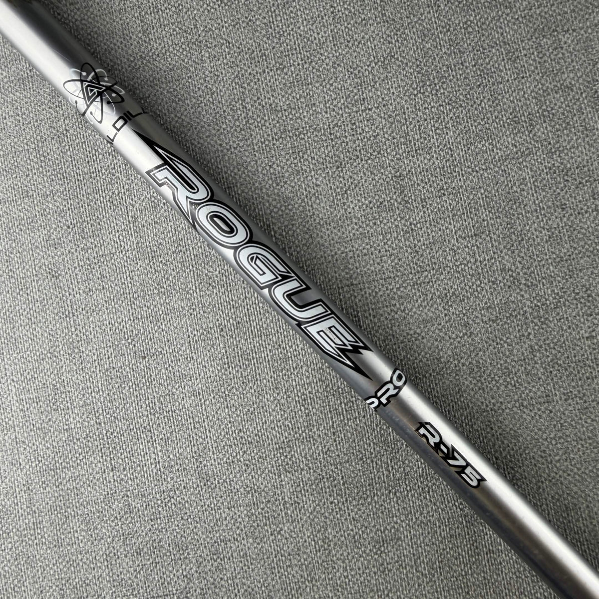 Cobra King F8 Hybrid - Regular Flex / 22 Degree