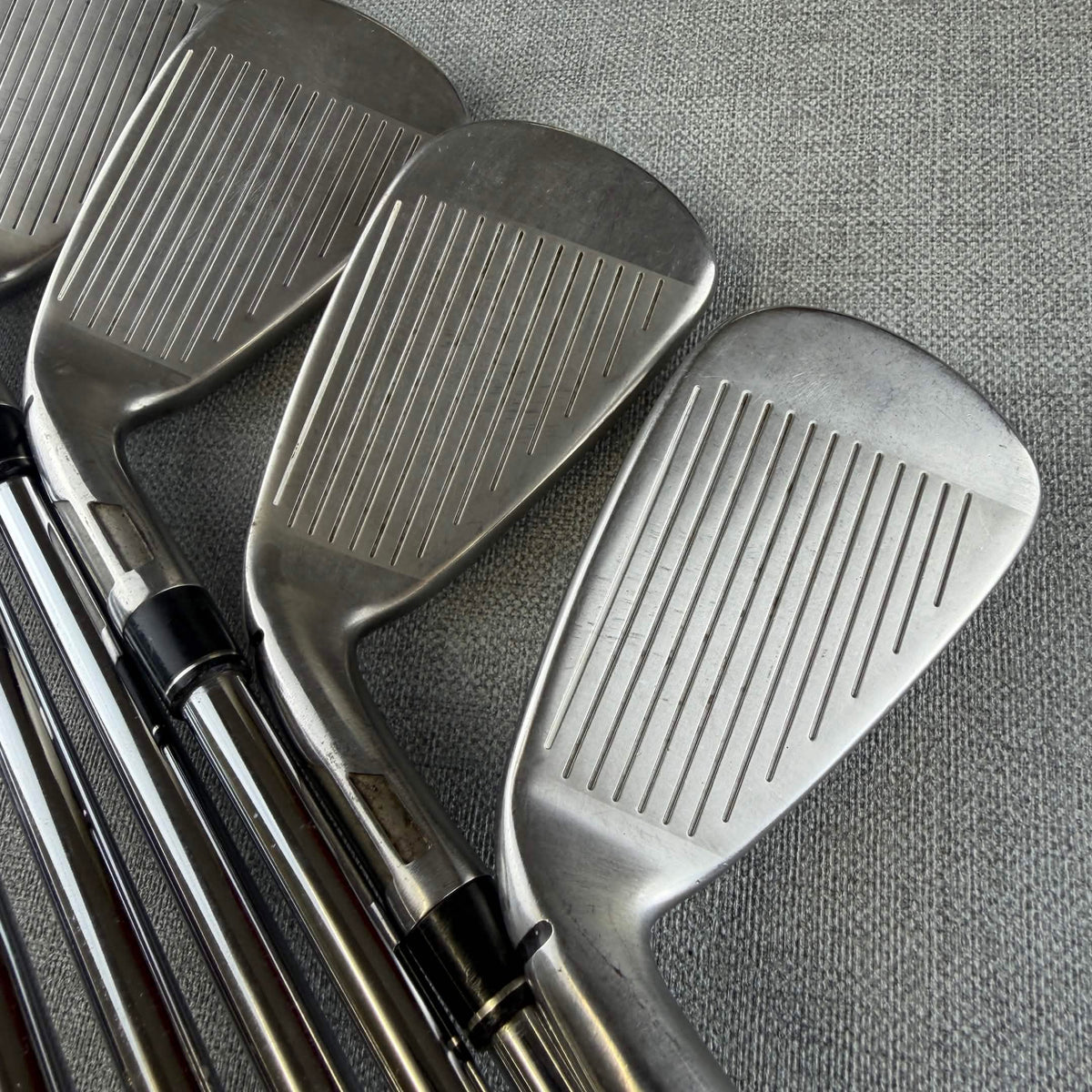 Taylormade  Stealth Irons - Stiff Flex / 5-PW