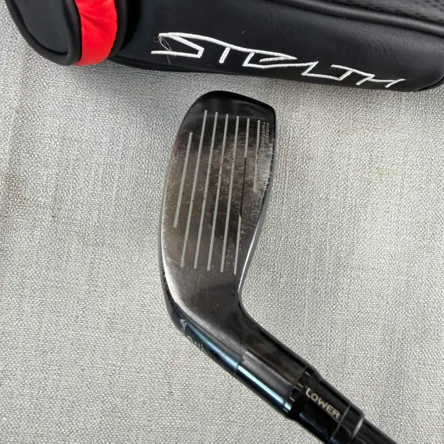 Taylormade Stealth Plus 2 Hybrid - Stiff Flex / 17 Degree