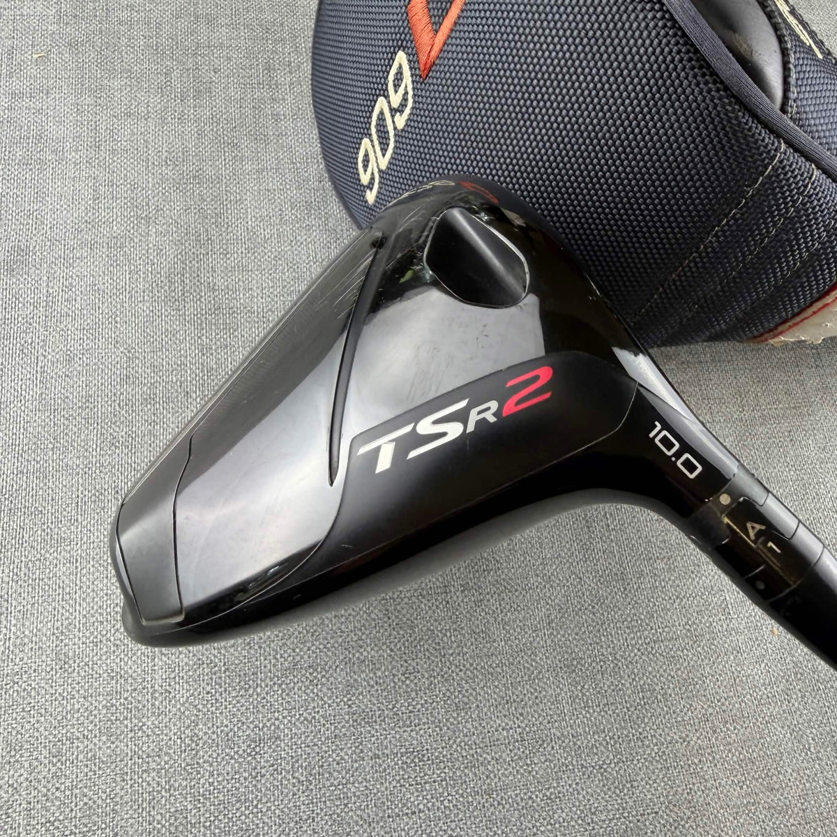 Titleist TSR 2 Driver - Regular Flex 50g / 10 Degree