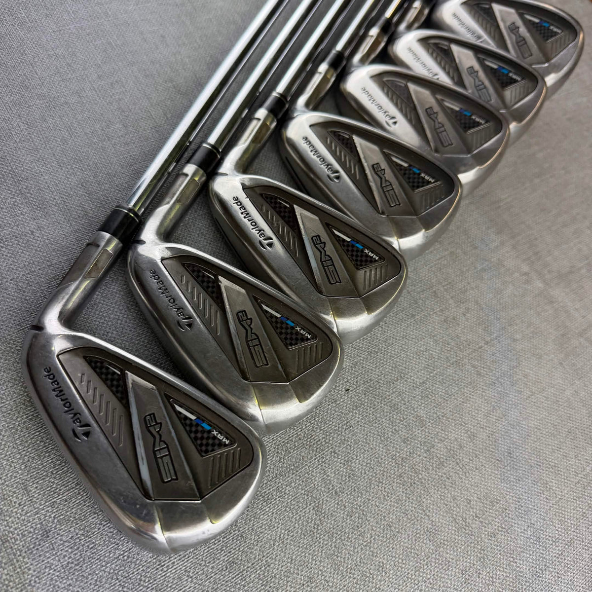 Taylormade  SIM2 MAX Irons - Regular  Flex / 5-SW