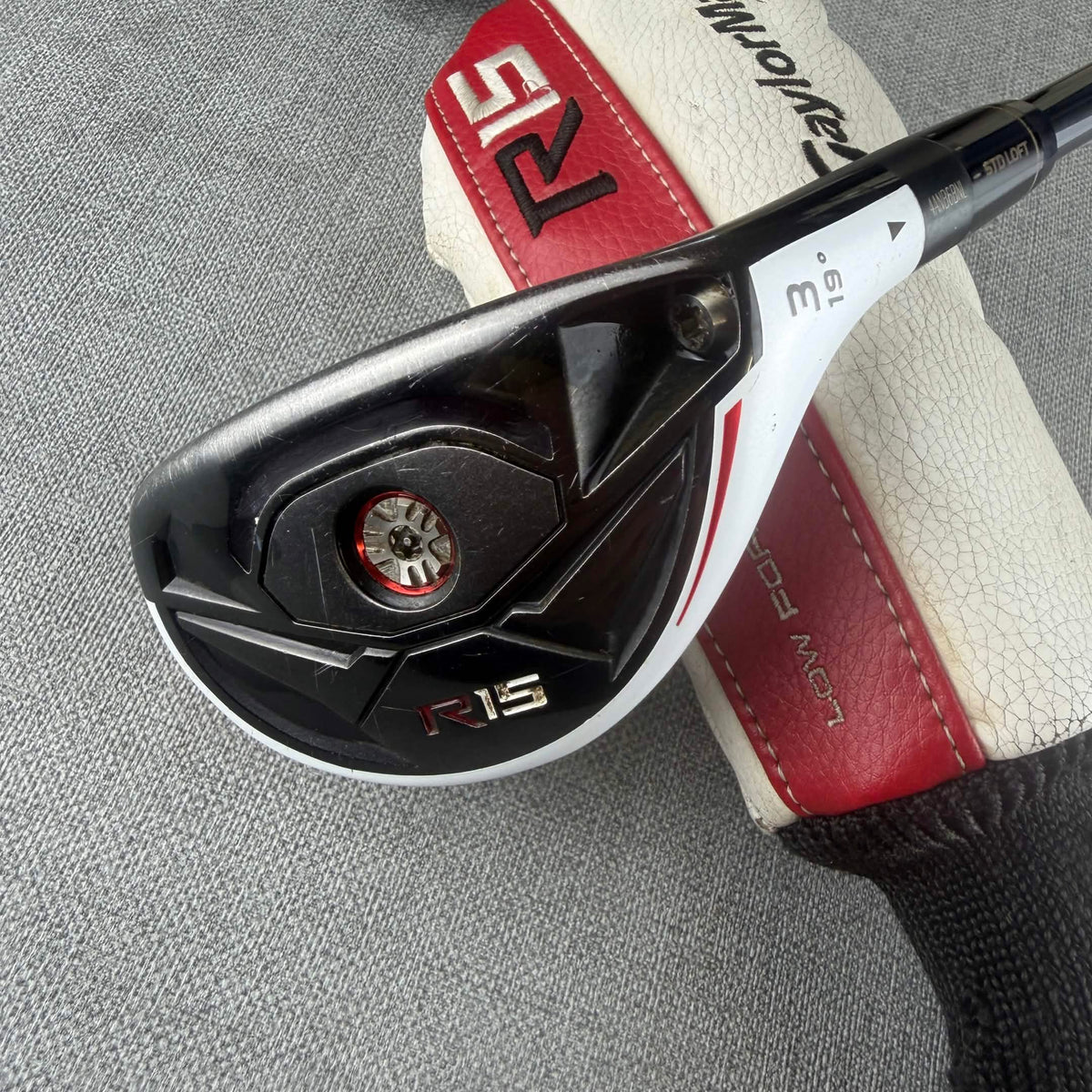 Taylormade  R15 Rescue Hybrid - Stiff Flex / 19 Degree