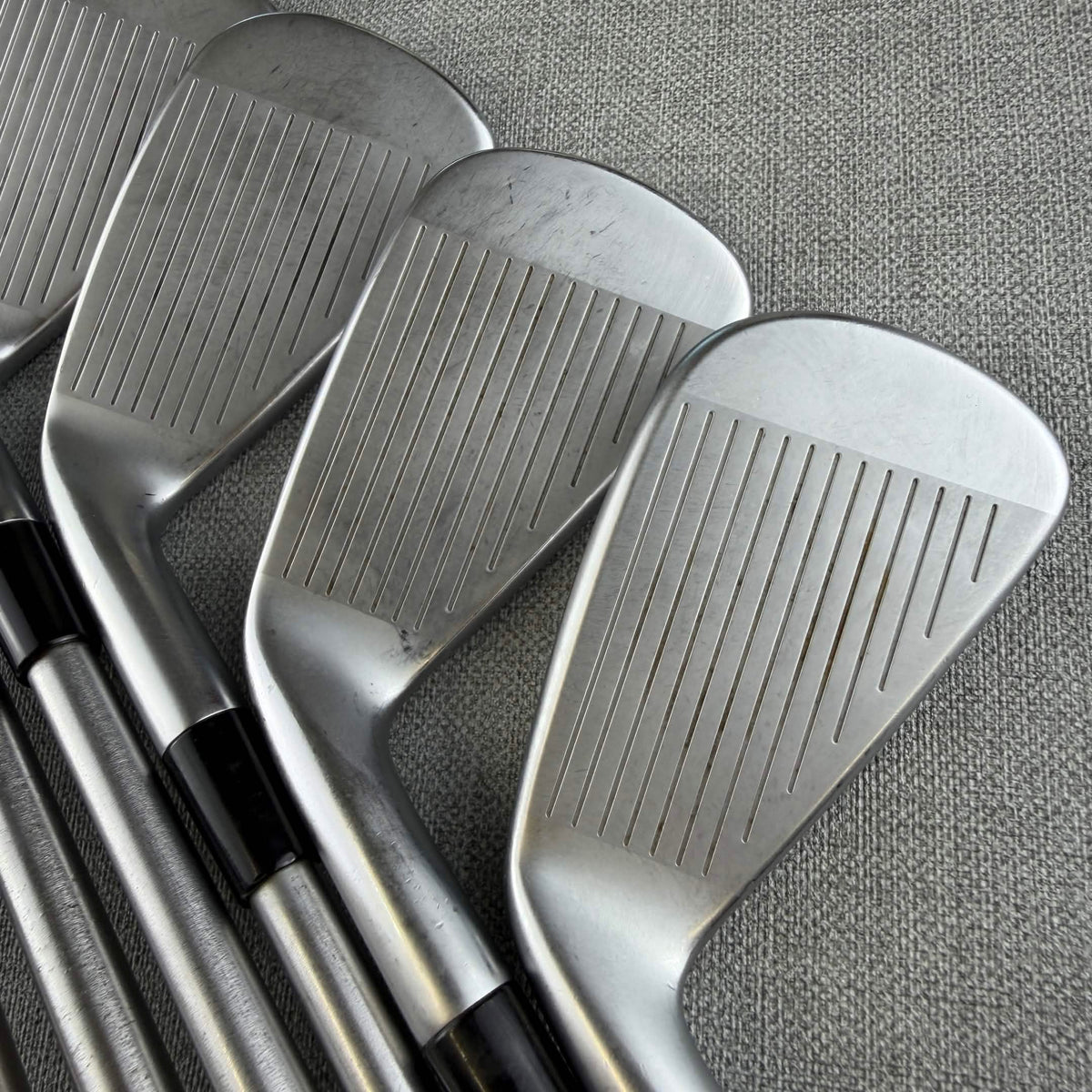 Taylormade  P.790 Forged Irons - Extra Stiff Flex / 4-PW