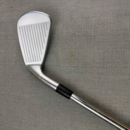 Titleist 716TMB 4 Iron - X Flex / 22 Degree