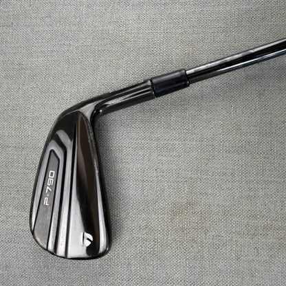 Taylormade P790 4 Black Iron - Stiff Flex / Phantom