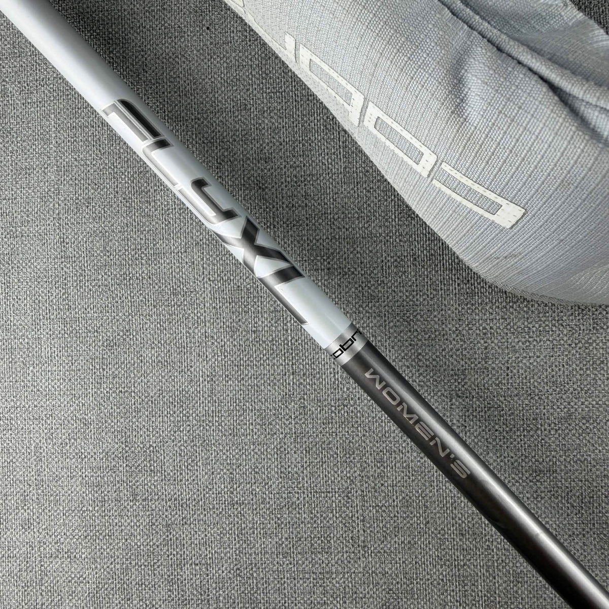 Cobra Fly XL Hybrid - Ladies Flex / 23 Degree