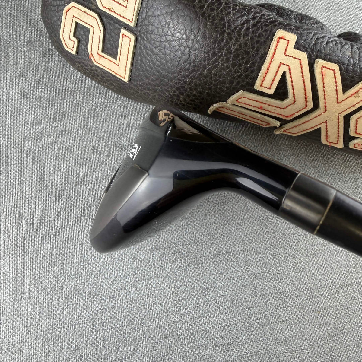 Eleven Black 3 Hybrid Hybrid - Regular Flex / 18 Degree
