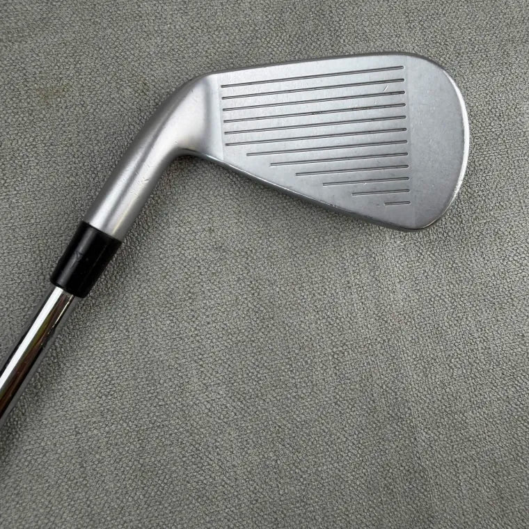 Mizuno JPX900 Forged 4 Iron - Stiff Flex