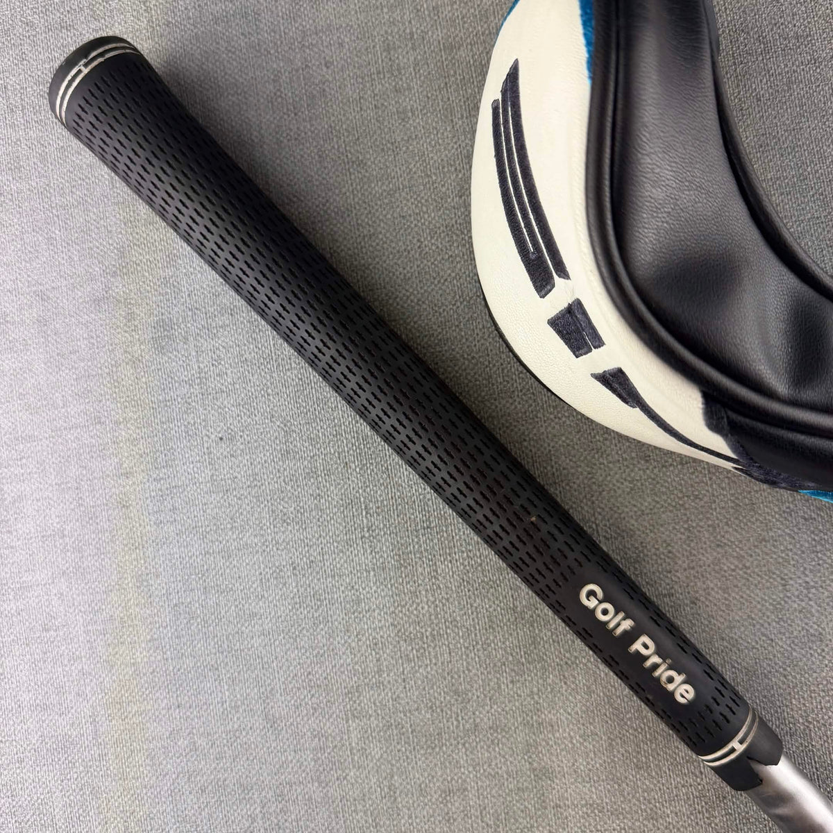 Ping SIM 2 MAX Hybrid - Extra Stiff Flex / 19 Degree