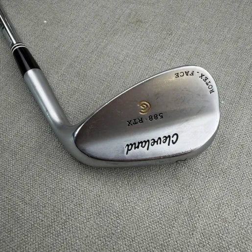 Cleveland 588 RTX Gap Wedge - Wedge Flex / 52 Degree