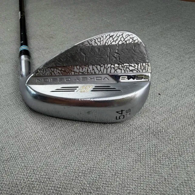 Titleist Vokey SM8 Wedge - Tour Issue X100 / 54 Degree