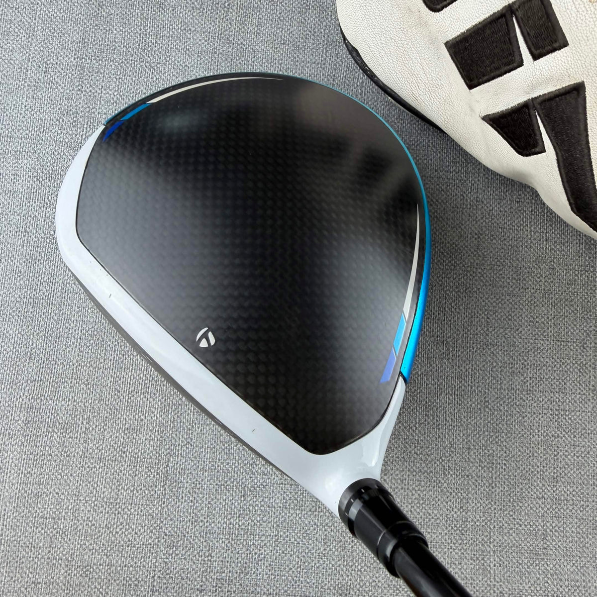 Taylormade SIM2 Driver - Extra Stiff Flex 70g / 10.5 Degree