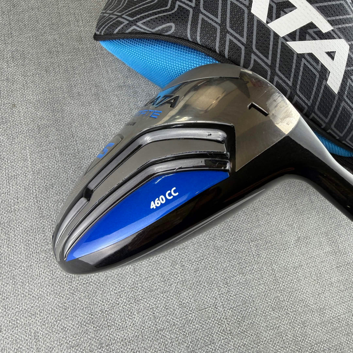 Strata Ulitmate Titanium Driver - Regular Flex 60g / 12 Degree