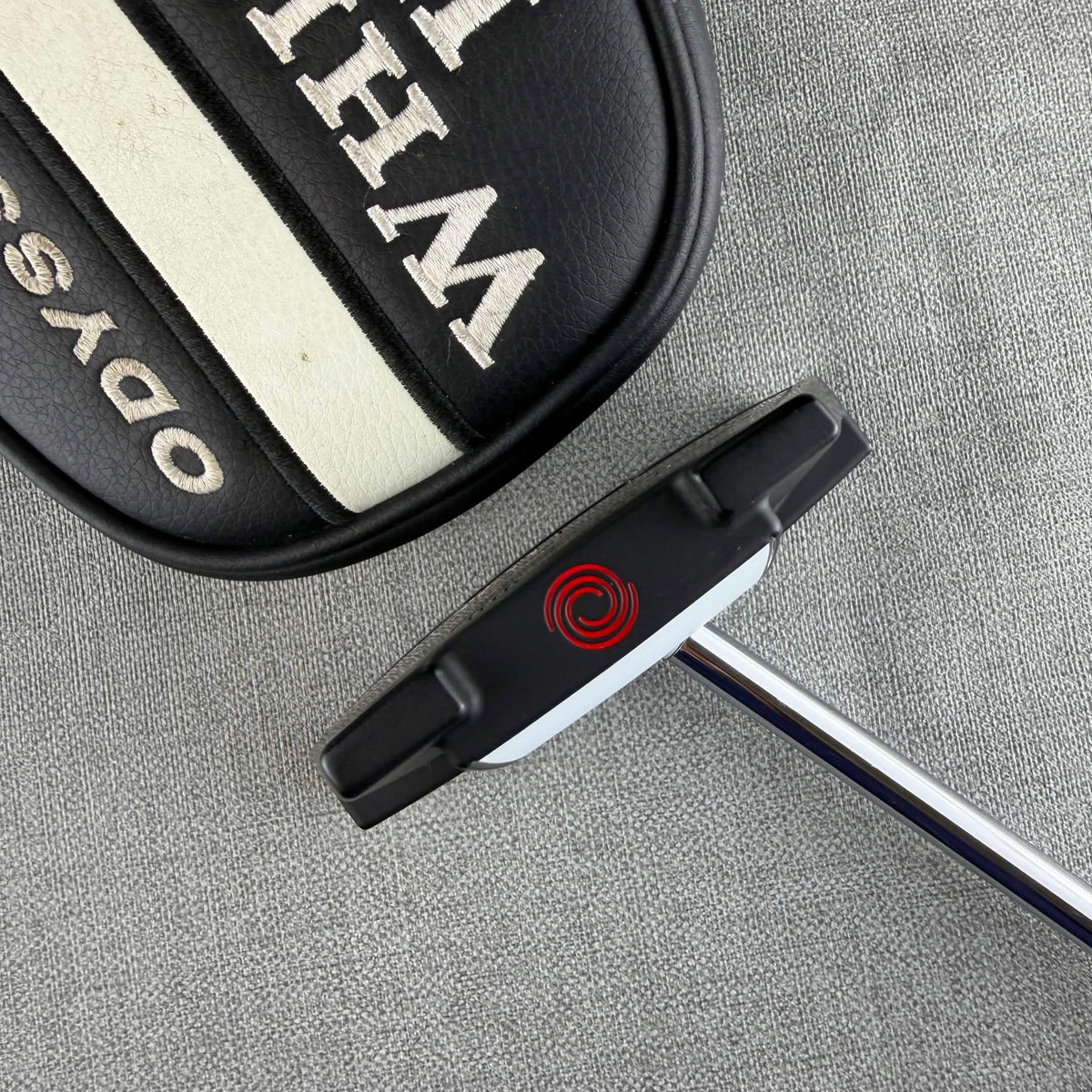 Odyssey White Hot Versa Twelve Putter - 33 Inches / Odyssey Grip