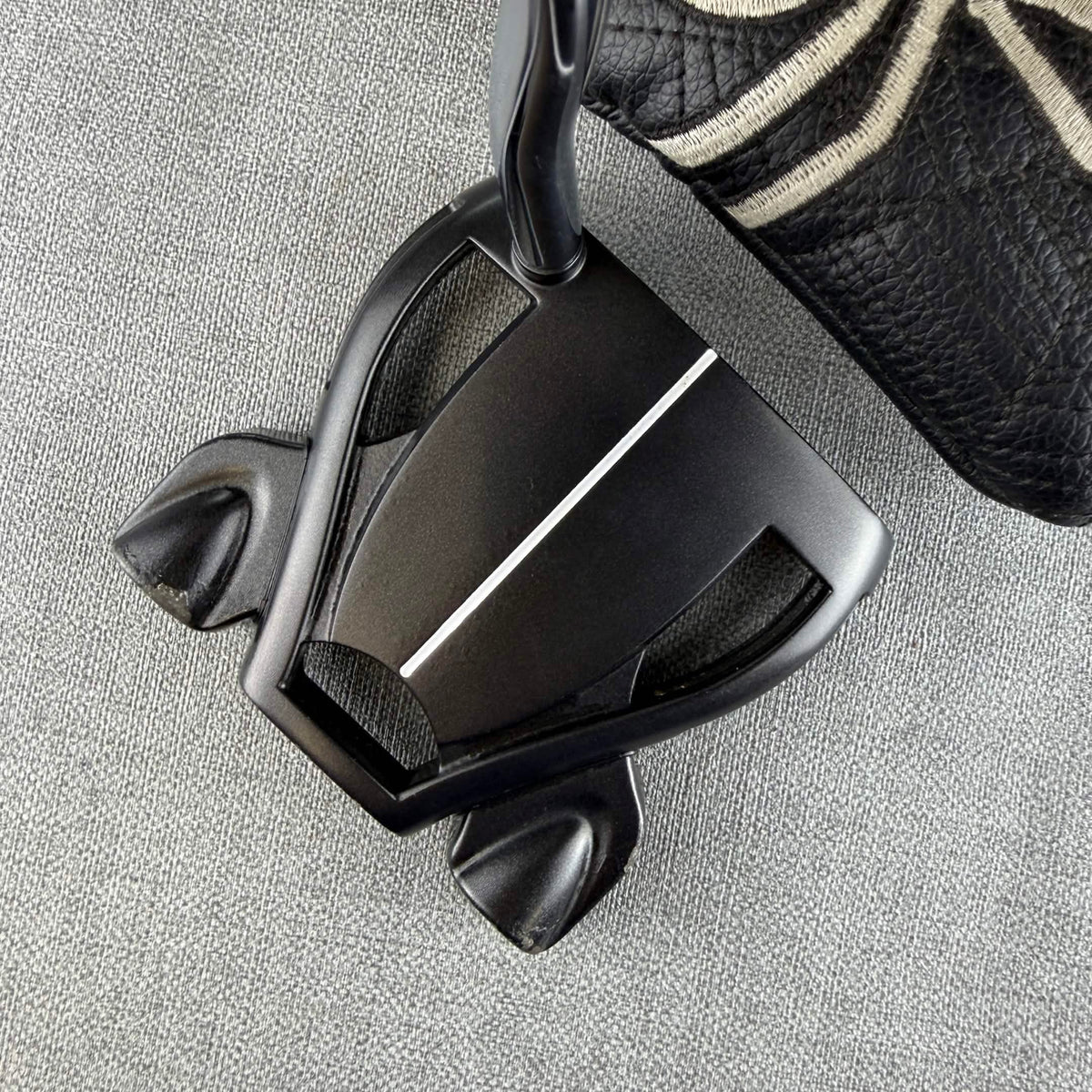 Taylormade Spider Tour Putter - 35 Inches / Super Stroke Flatso 2.0 XL Grip