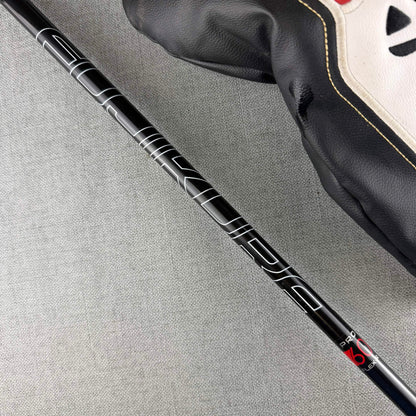 Taylormade M1 Driver - Regular Flex 60g / 10.5 Degree