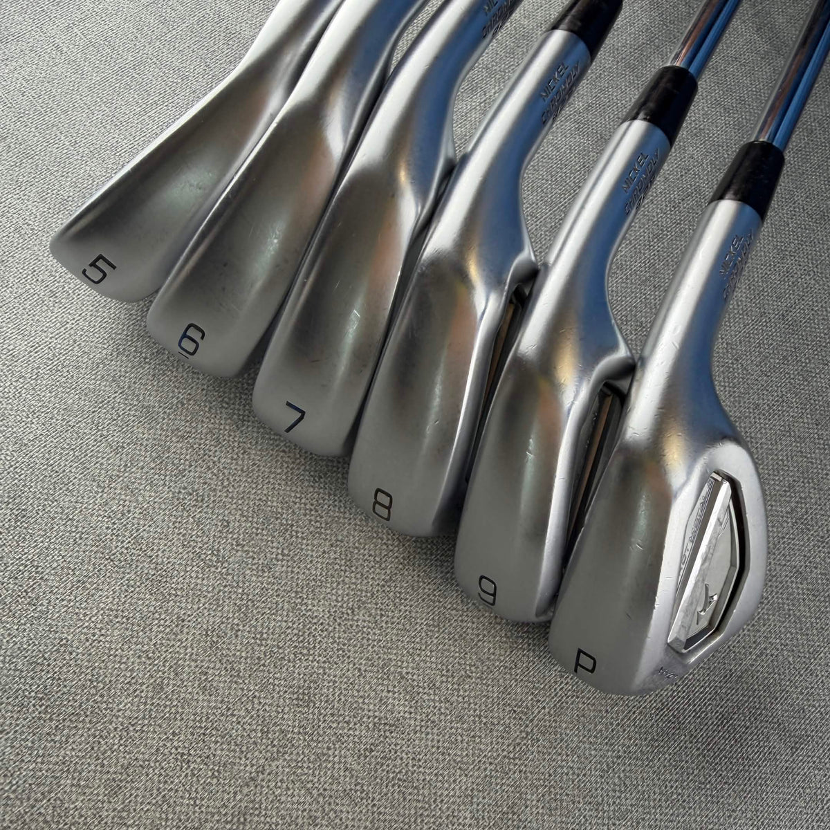 Mizuno JPX Hot Metal 925 Irons - Regular  Flex / 5-PW