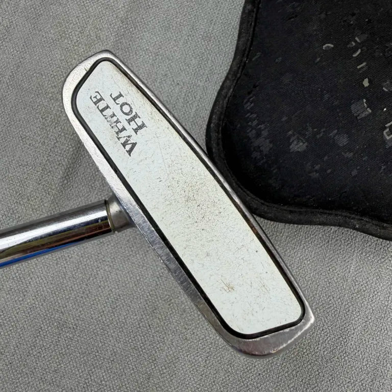 Odyssey 2 Ball Centre Shaft Putter - 33.5 Inches / SuperStroke