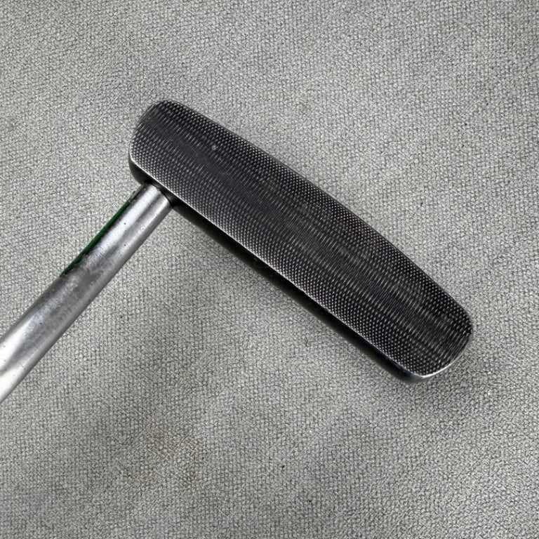 Cleveland Classic Collection 6 Putter - 34 Inches / Standard